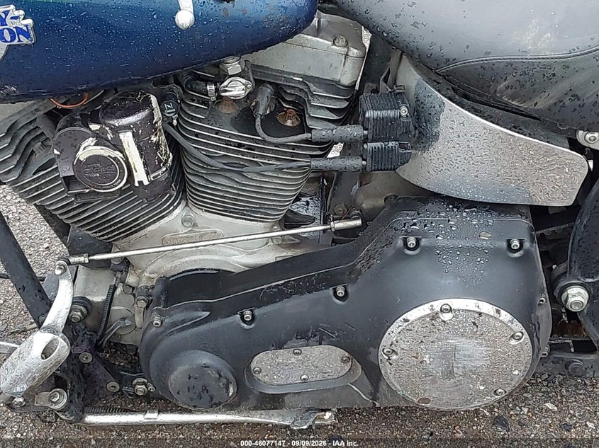 HARLEY-DAVIDSON FXST 2002
