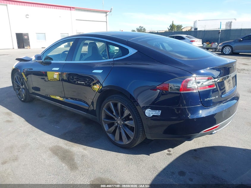 Vin: 5yjsa1h19efp49901, lot: 46576736, tesla model s p85 20143