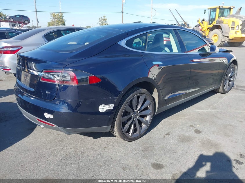 Vin: 5yjsa1h19efp49901, lot: 46576736, tesla model s p85 20144