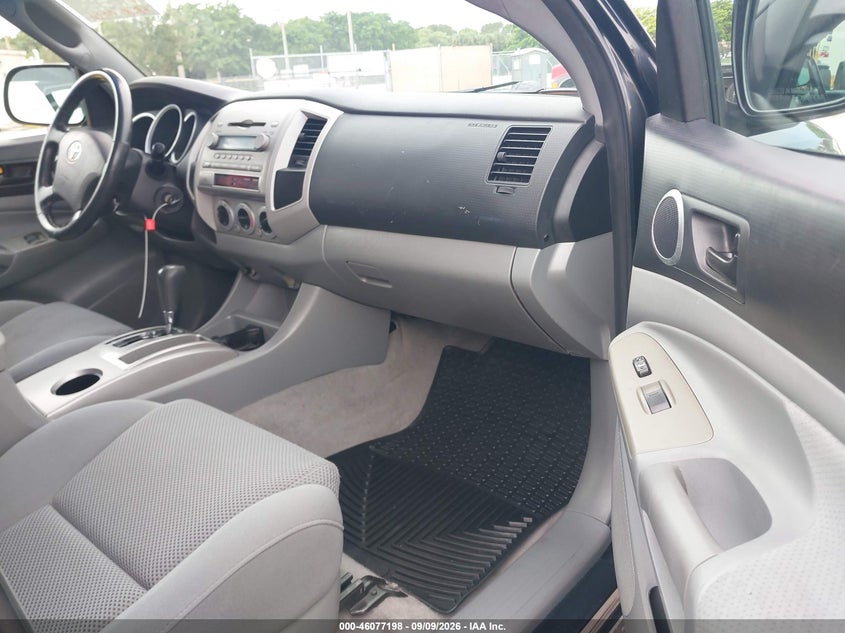 2008 TOYOTA TACOMA auction photo 5