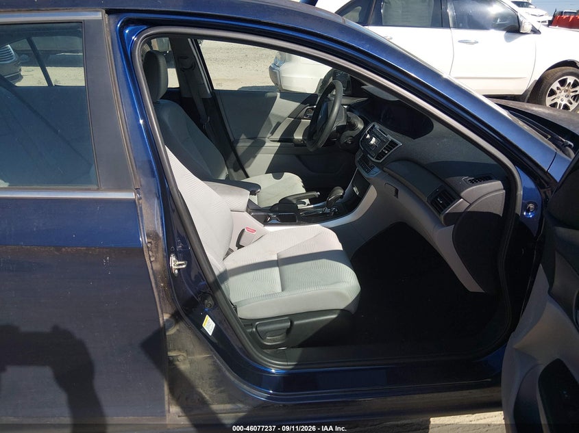 2015 HONDA ACCORD auction photo 5