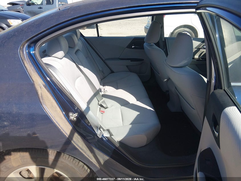 2015 HONDA ACCORD auction photo 8