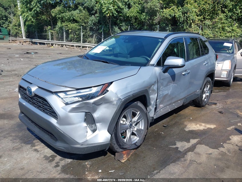 TOYOTA RAV4 HYBRID - zdjęcie 2