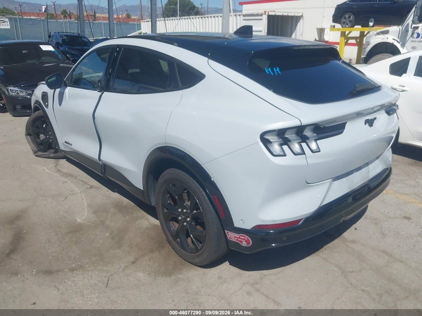 Vin: 3fmtk3r70pmb03673, lot: 46576836, ford mustang mach-e premium 20233