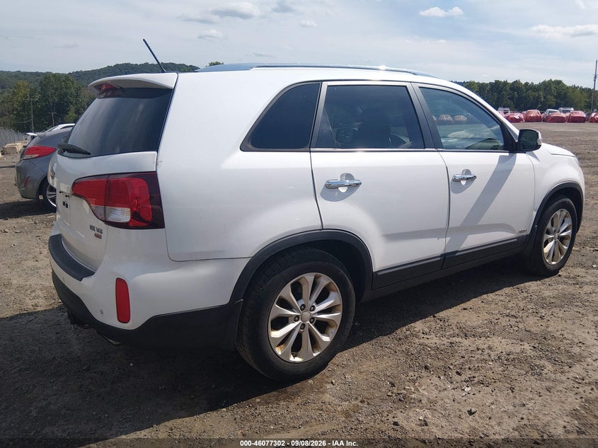 2014 KIA SORENTO auction photo 4