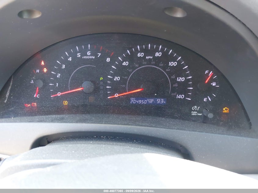 2010 TOYOTA CAMRY auction photo 7