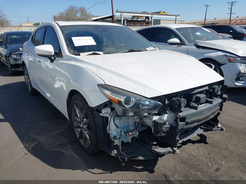Vin: 3mzbn1v32jm191810, lot: 46576983, mazda mazda3 touring 2018 img_1