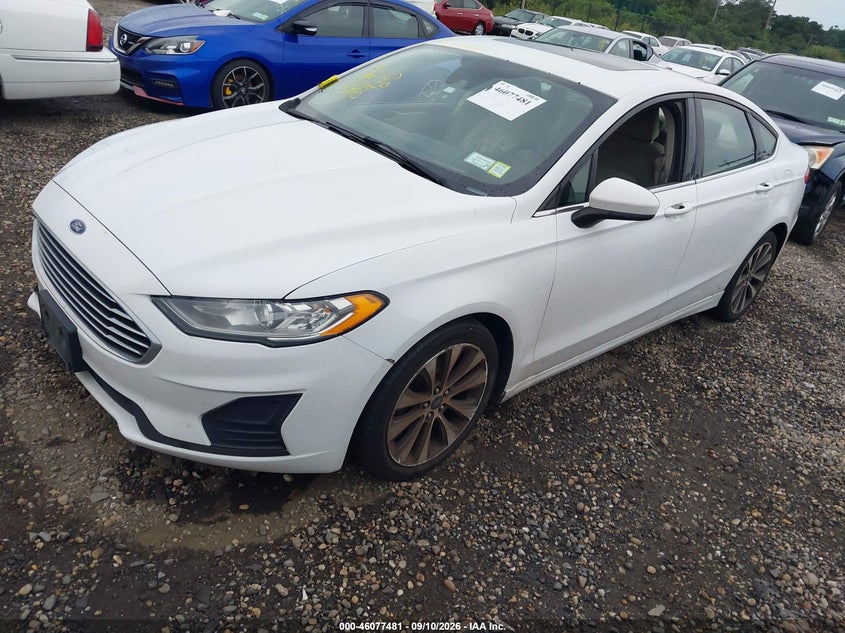 2019 FORD FUSION auction photo 2