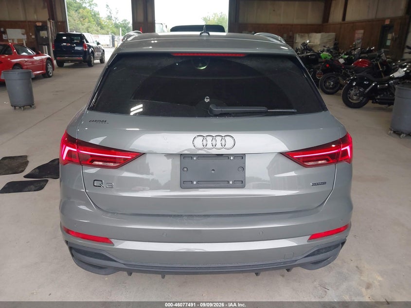 AUDI Q3 - zdjęcie 16