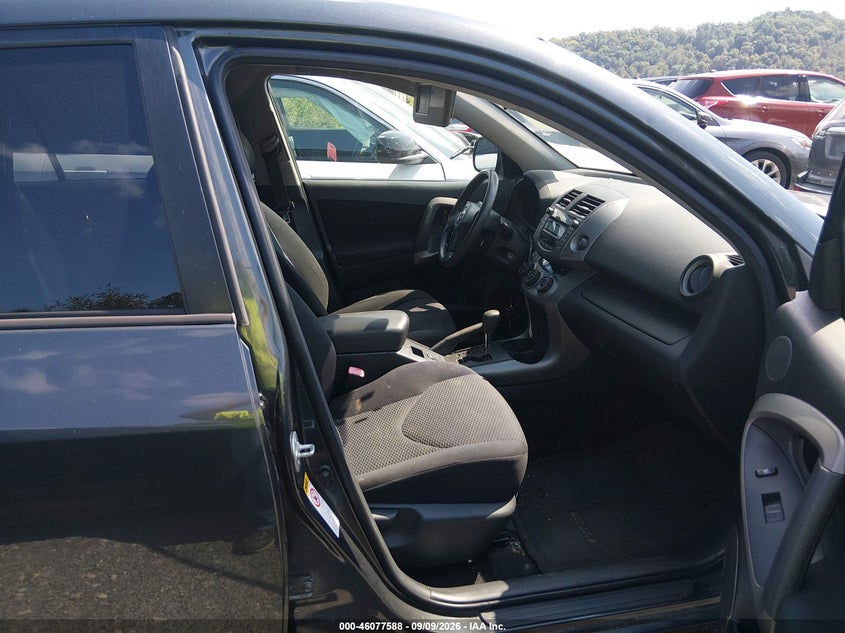 2006 TOYOTA RAV4 auction photo 5