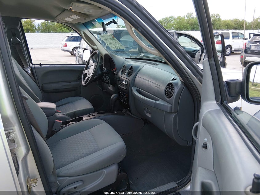 2007 JEEP LIBERTY auction photo 5