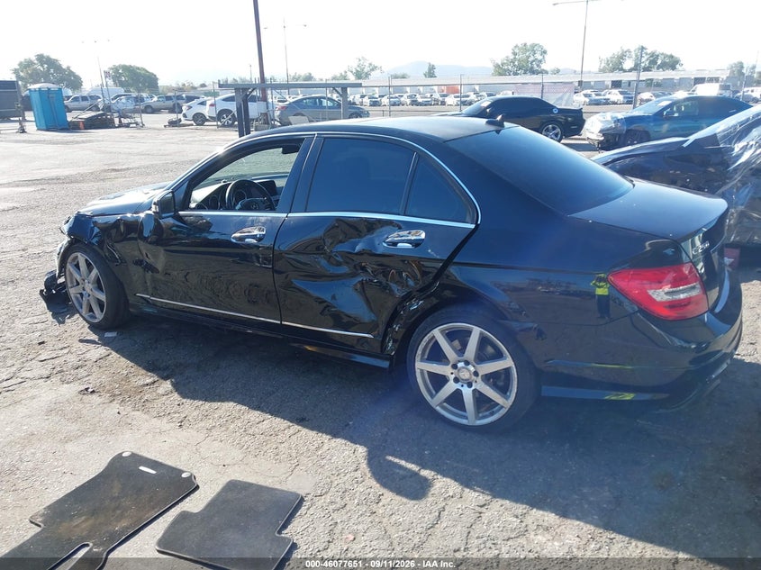 MERCEDES-BENZ C 250 2014 VIN WDDGF4HB5EA953160