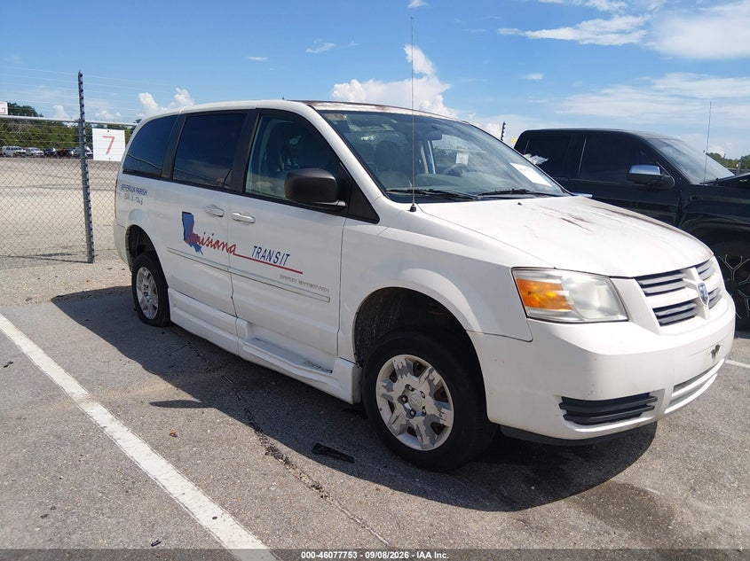 2010 DODGE GRAND CARAVAN auction photo 1