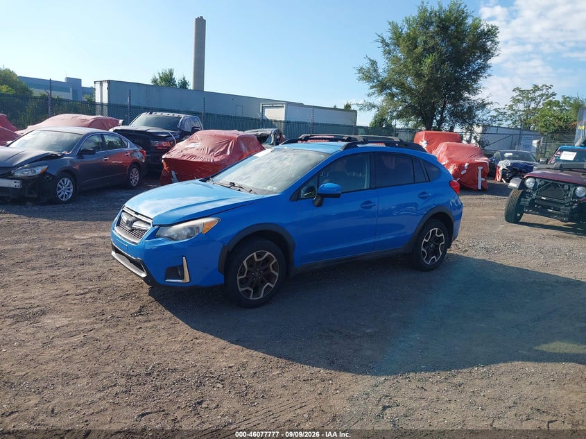 2017 SUBARU CROSSTREK auction photo 2