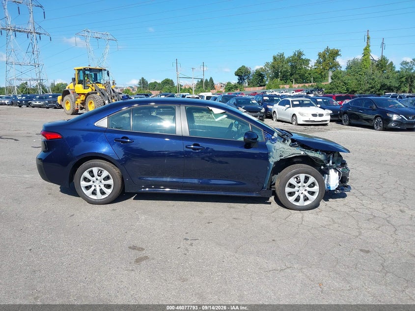 TOYOTA COROLLA - zdjęcie 14