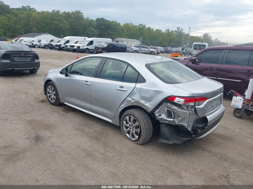 TOYOTA COROLLA - zdjęcie 3