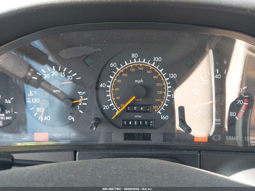 1993 MERCEDES-BENZ 300 auction photo 7