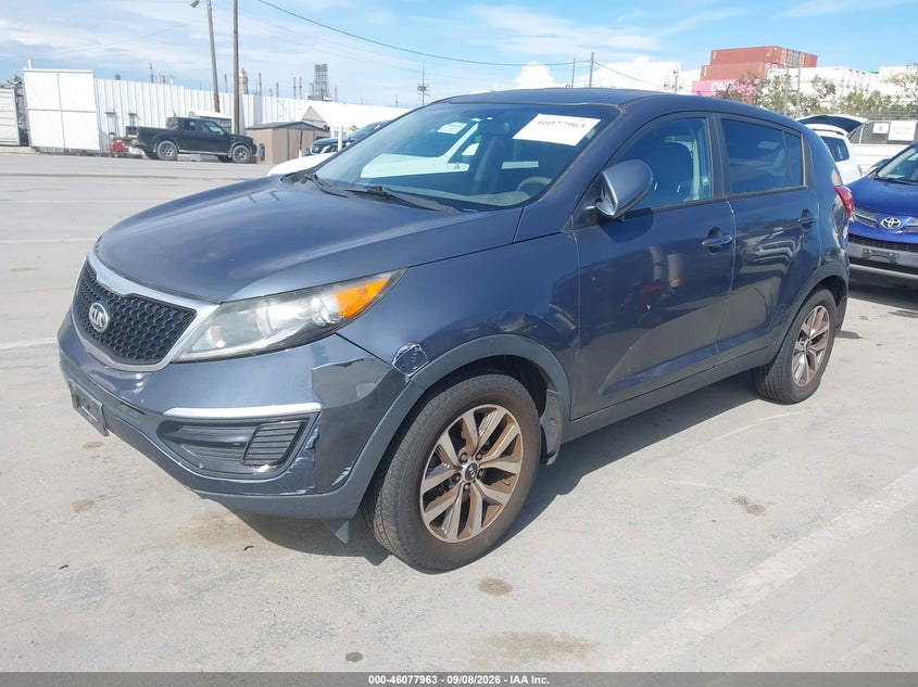 2015 KIA SPORTAGE auction photo 2
