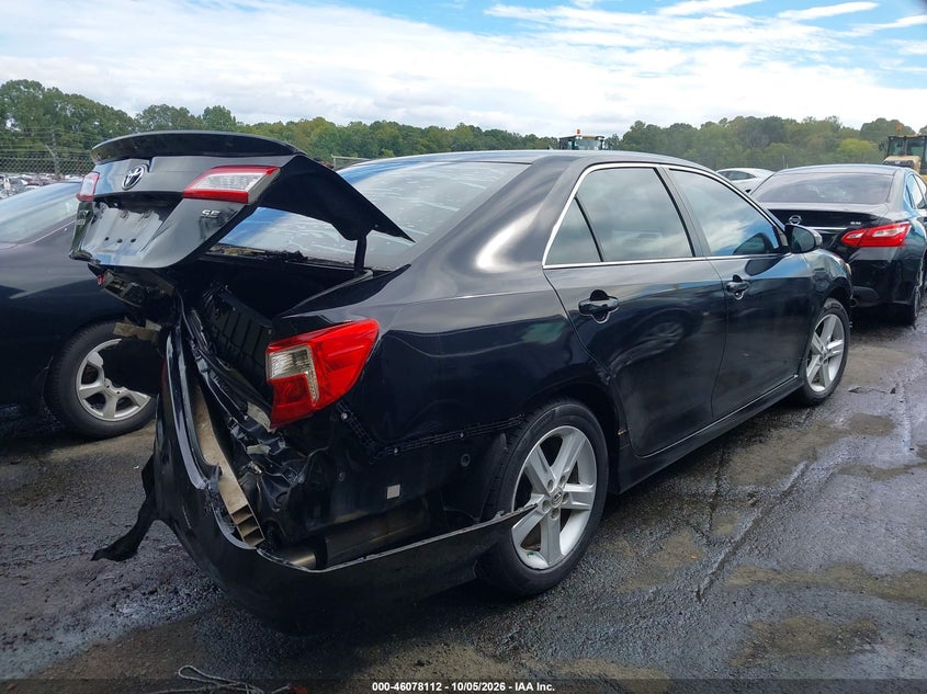 Vin: 4t1bf1fk2eu430243, lot: 46577660, toyota camry se 20144