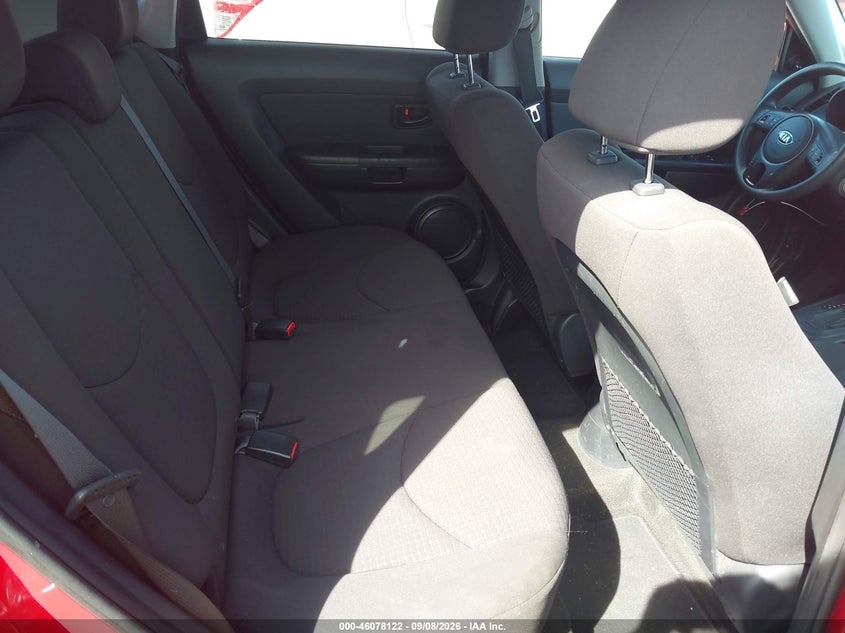 2013 KIA SOUL auction photo 8