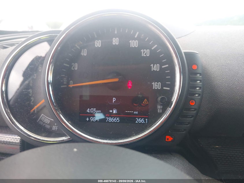 2017 MINI CLUBMAN auction photo 7