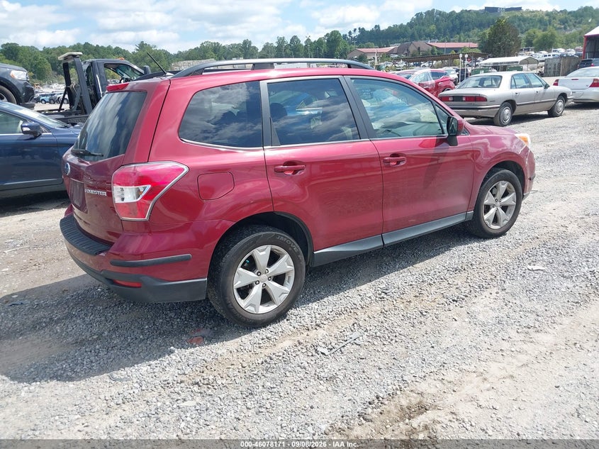 2015 SUBARU FORESTER auction photo 4