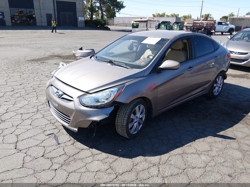 Vin: kmhcu4ae6du580643, lot: 46577739, hyundai accent gls 20132