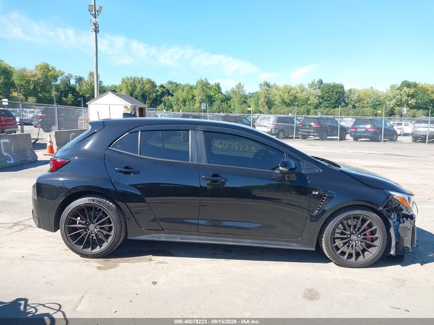 2025 TOYOTA GR COROLLA PREMIUM · Фото 14
