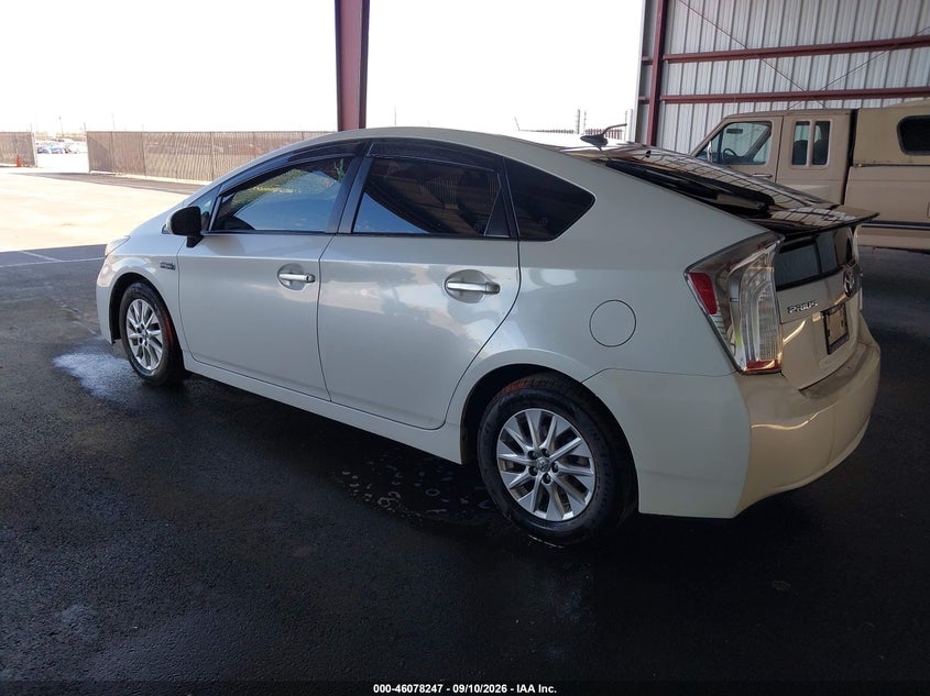 Vin: jtdkn3dp4f3065878, lot: 46577794, toyota prius plug-in 20153