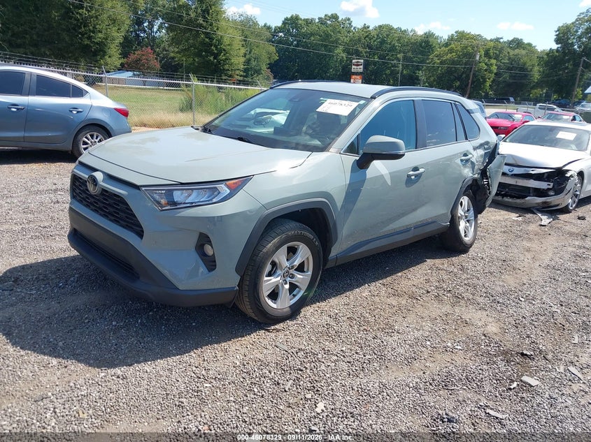 TOYOTA RAV4 - zdjęcie 2