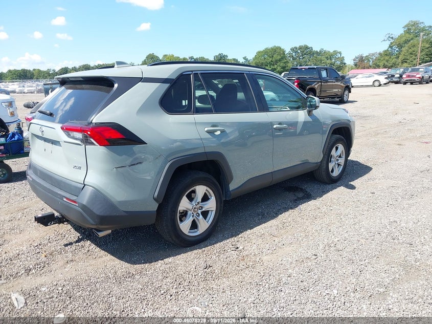 TOYOTA RAV4 - zdjęcie 4