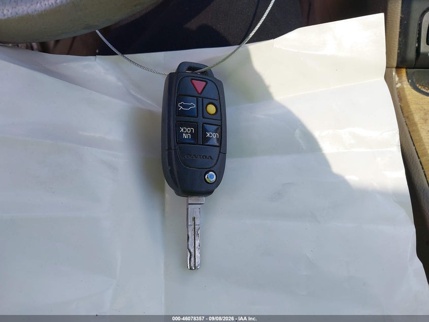 VOLVO XC90 2008 VIN YV4CY982881461451