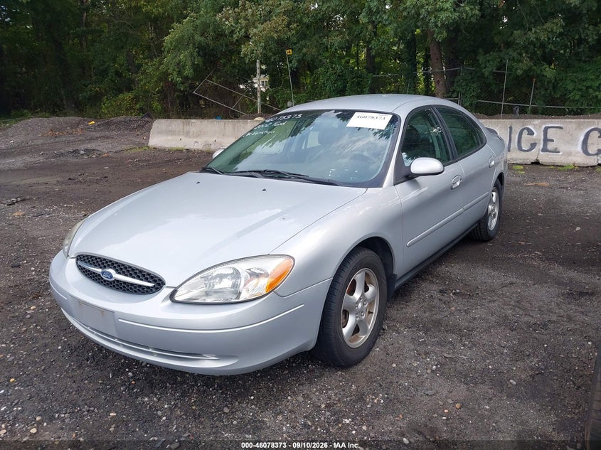 FORD TAURUS 2002 VIN 1FAFP55U12A106359