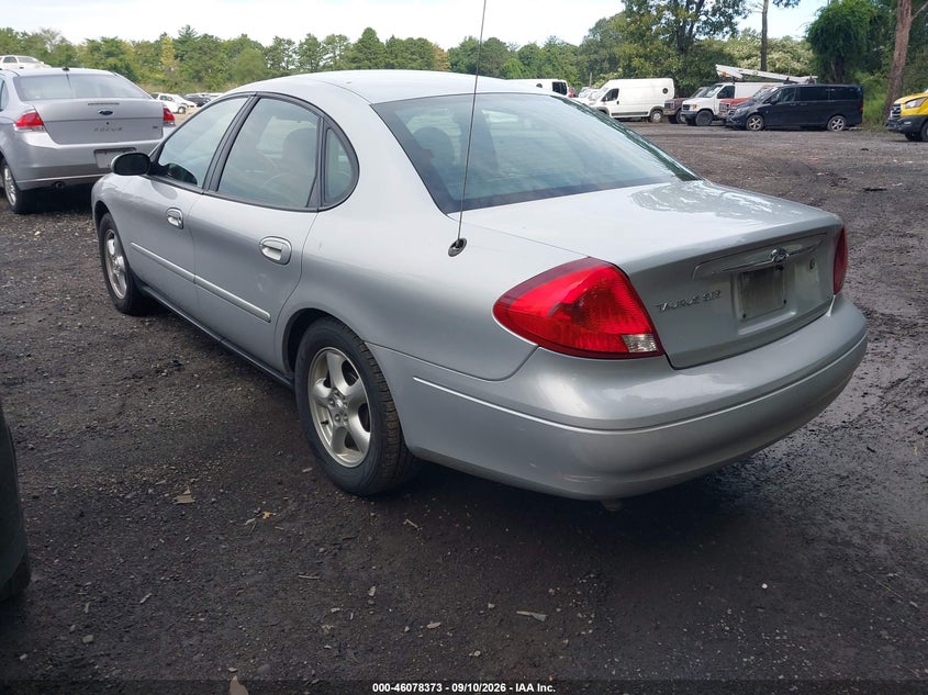 FORD TAURUS 2002 VIN 1FAFP55U12A106359
