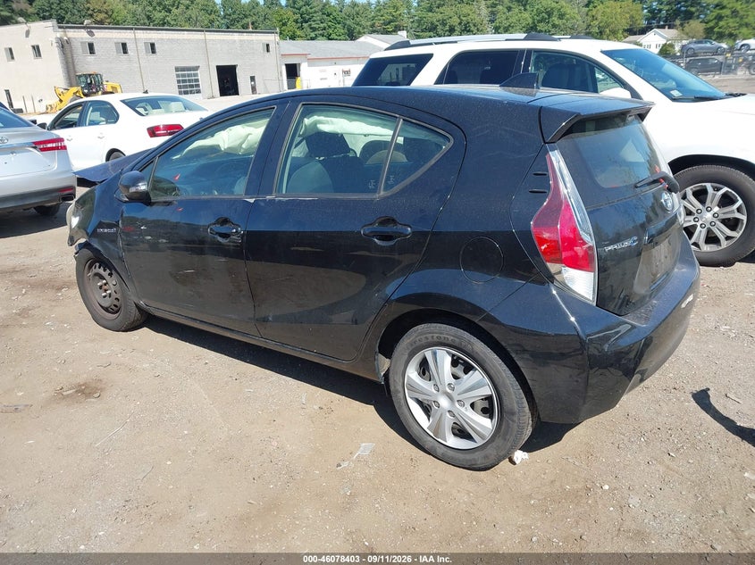 Vin: jtdkdtb35g1121388, lot: 46577950, toyota prius c two 20163