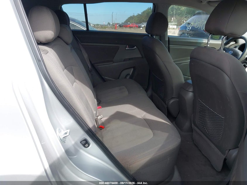 2012 KIA SPORTAGE auction photo 8