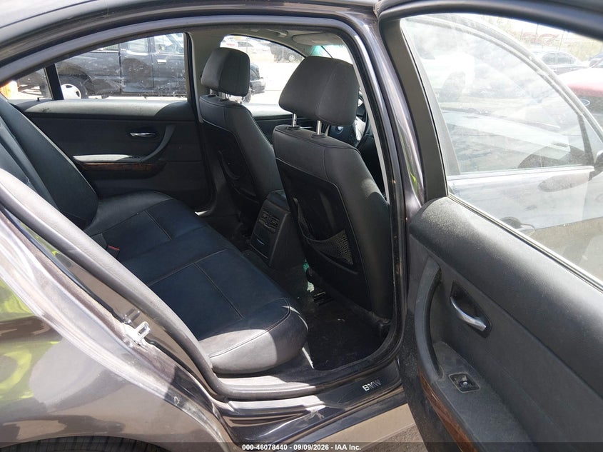 2007 BMW 328XI auction photo 8