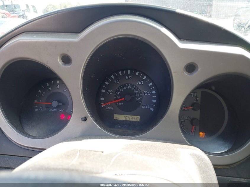 2002 NISSAN FRONTIER auction photo 7