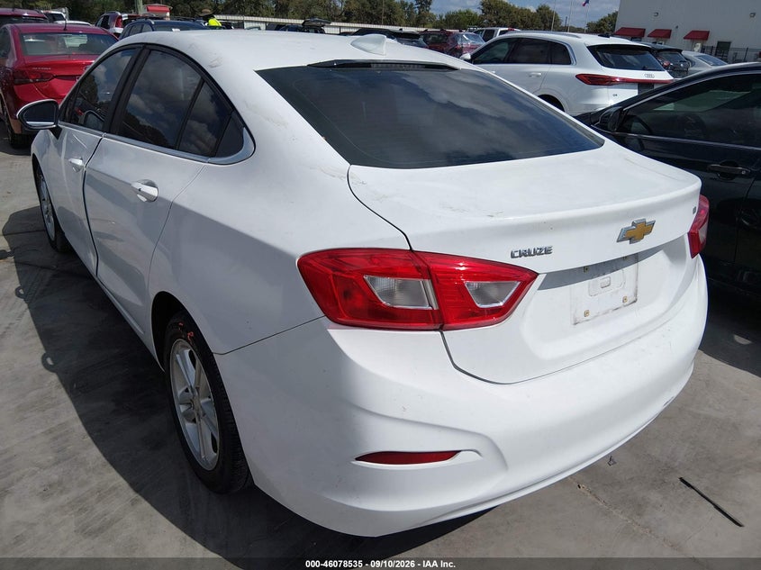 Vin: 1g1be5sm9h7157996, lot: 46578083, chevrolet cruze lt auto 20173