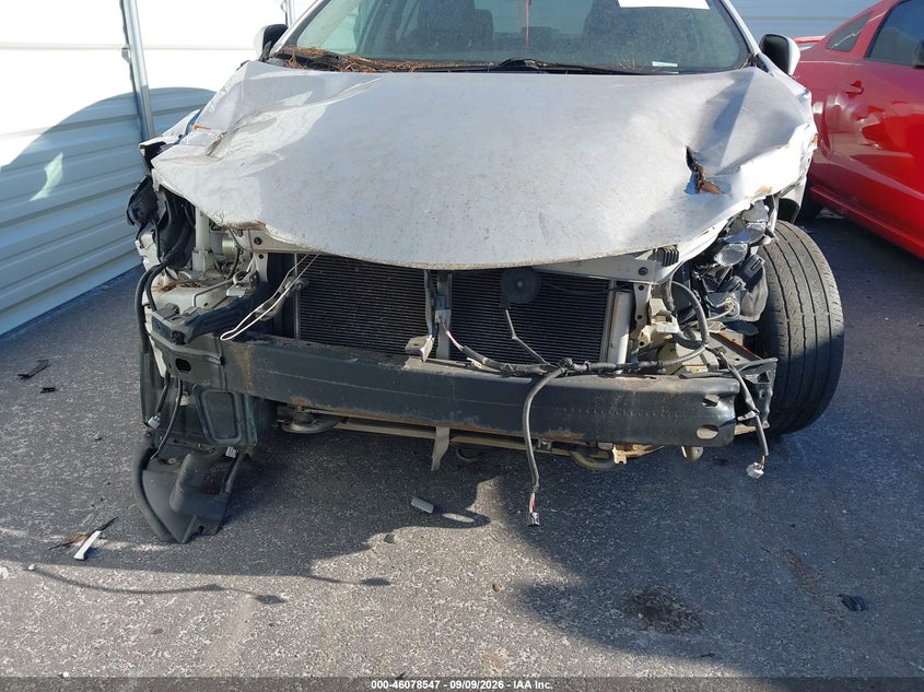 2018 TOYOTA COROLLA auction photo 6