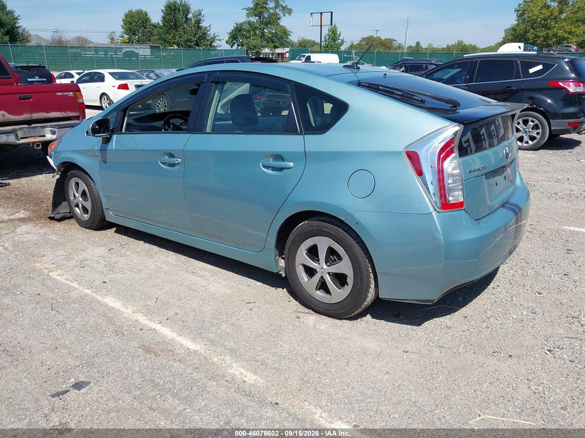 TOYOTA PRIUS - zdjęcie 3