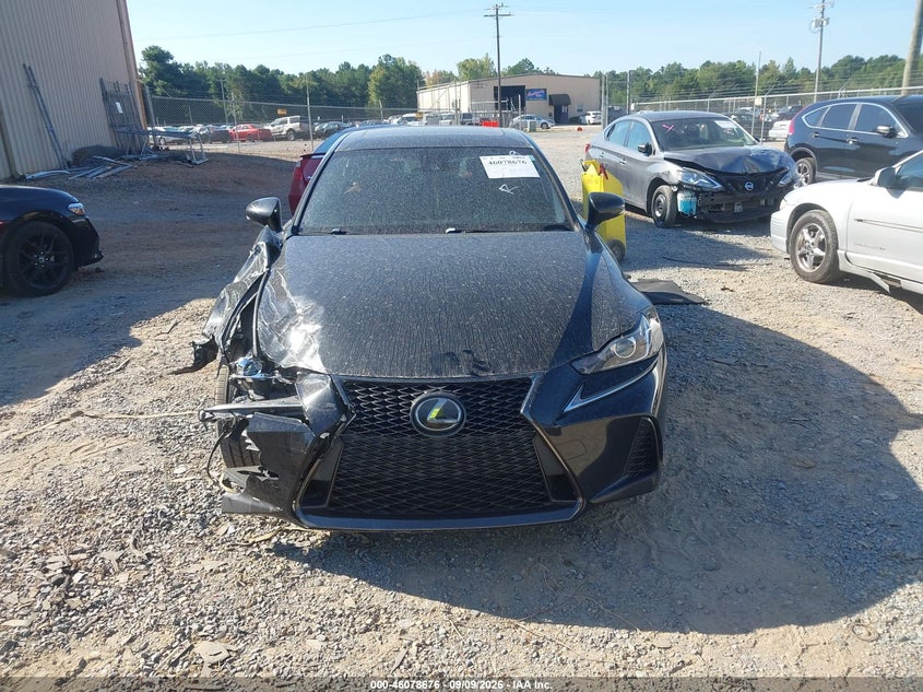 LEXUS IS 300 - zdjęcie 12