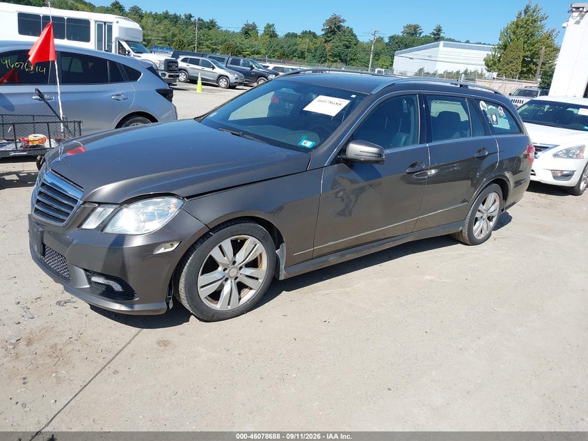 Vin: wddhh8hb6ba432448, lot: 46578235, mercedes-benz e 350 4matic 20112