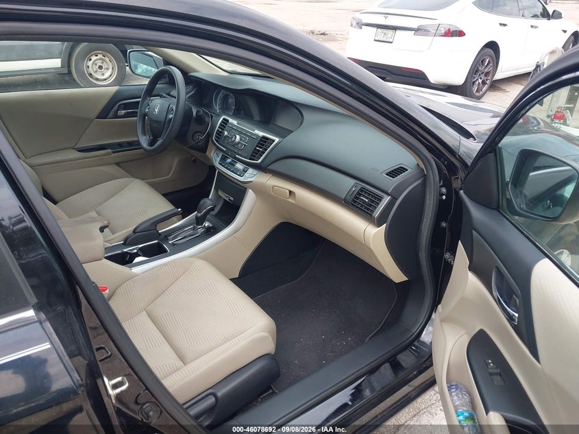 2014 HONDA ACCORD auction photo 5