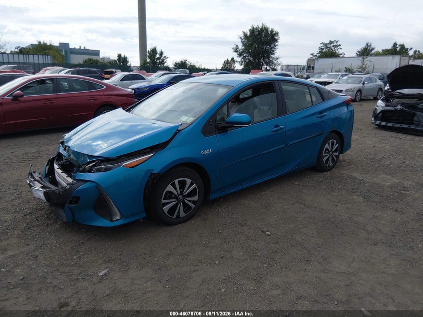 Vin: jtdkarfpxj3098520, lot: 46578253, toyota prius prime plus 20182