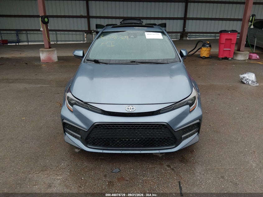 TOYOTA COROLLA - zdjęcie 13