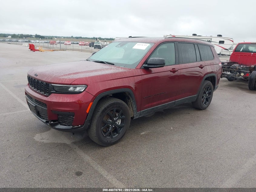 Vin: 1c4rjkag0s8686735, lot: 46578340, jeep grand cherokee l altitude x 4x4 20252