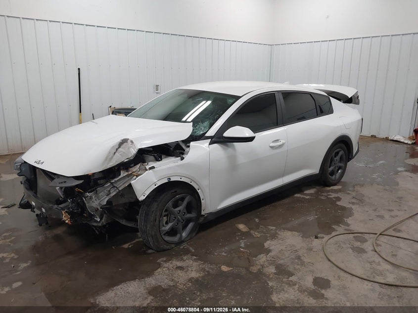 Vin: 3kpft4de3se141122, lot: 46578351, kia k4 lxs 20252