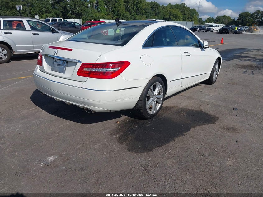 2010 MERCEDES-BENZ E 350 auction photo 4