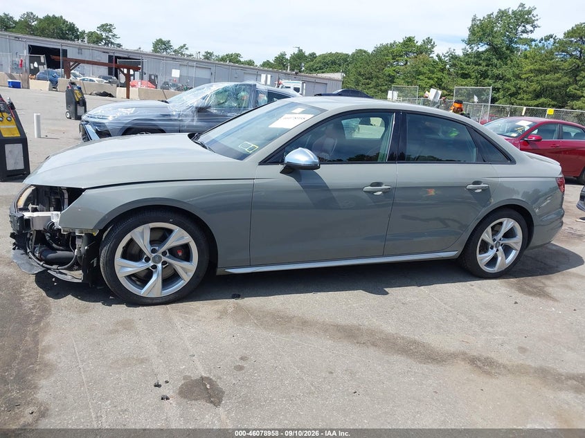 AUDI S4 - zdjęcie 14